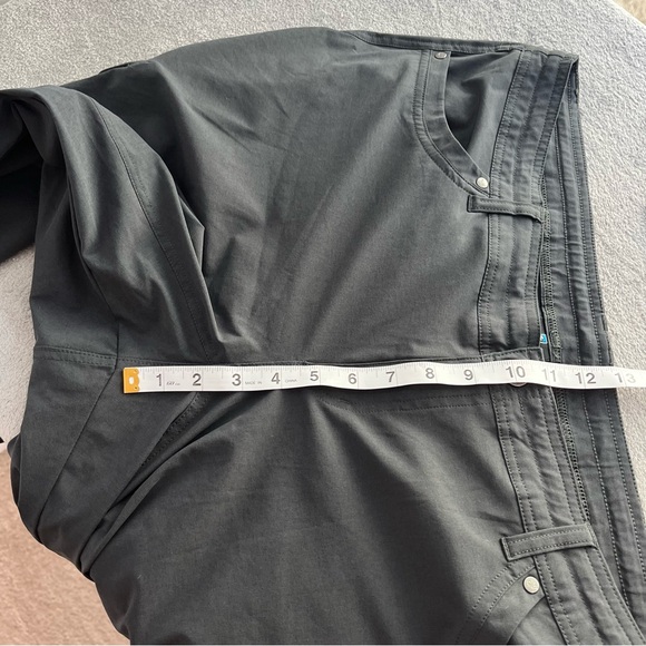 KUHL Women's Freeflex Roll-Up Cargo Pants Koal size 18W - Picture 8 of 10